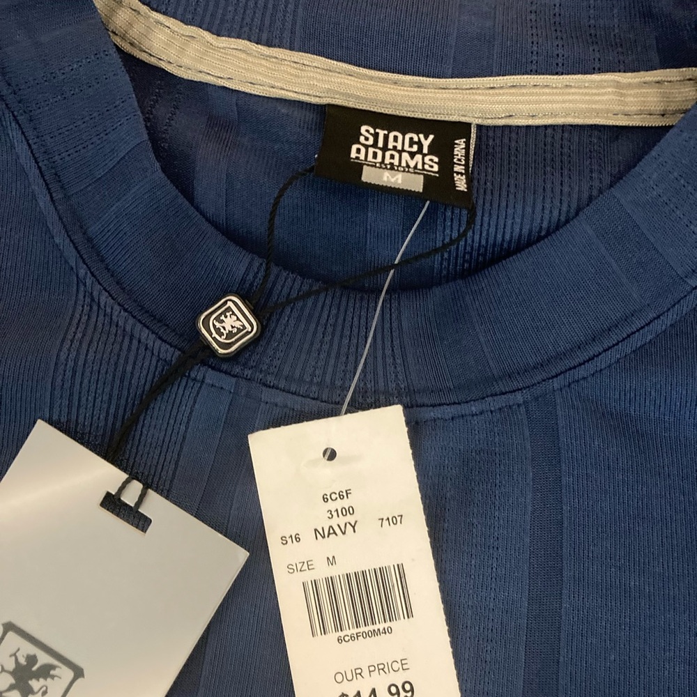 Men’s Stacy Adams athletic shirt